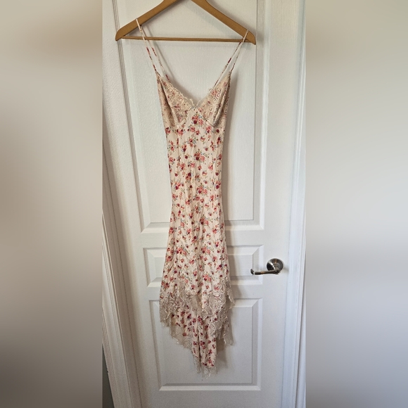 Guess Floral Slip Dress - Picture 2 of 11
